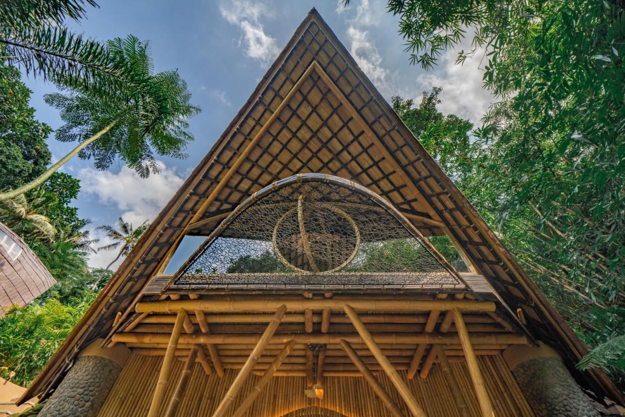 Suenyo Eco Retreat 호텔 Selemadeg 외부 사진